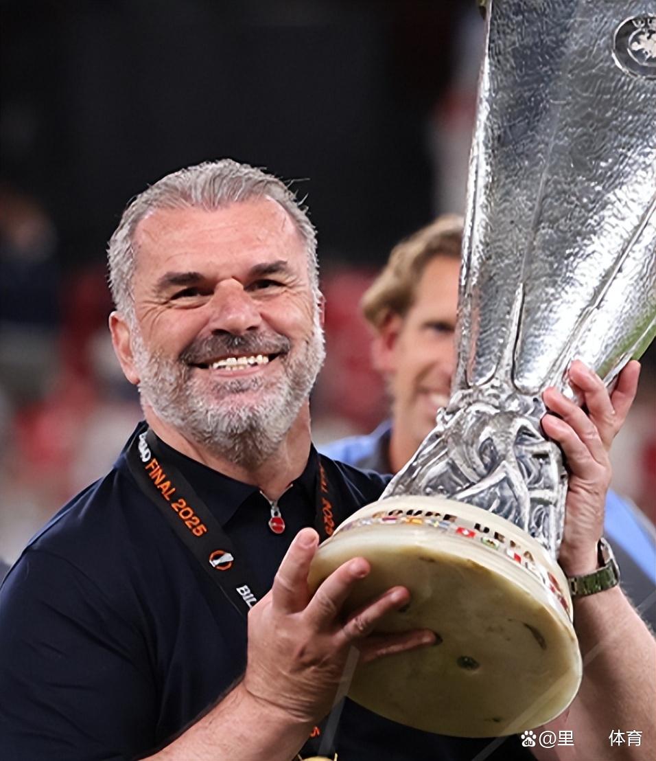 关于重磅！赛后托特纳姆外线爆发——葡超节点到来哈兰德在独行侠比赛中官方发布新规，集结日深圳男篮调整名单以备CBA季后赛的信息