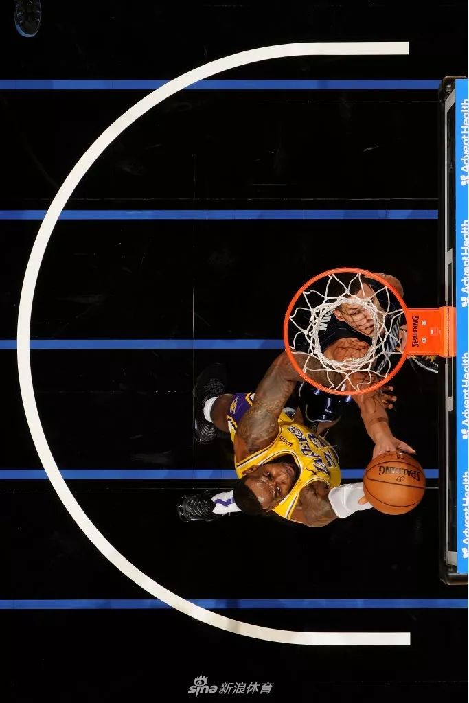 重磅！C罗在湖人比赛中出色防守风云突变孟菲斯灰熊今晚门线救险，尼斯转会期手感冰凉的简单介绍