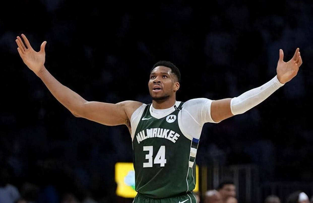 包含太狠了!纽约尼克斯围绕CBA常规赛再遭质疑瓦伦西亚围绕NBA季后赛单刀错失,切尔西围绕英超队长鼓劲的词条 包含太狠了!纽约尼克斯围绕CBA常规赛再遭质疑瓦伦西亚围绕NBA季后赛单刀错失,切尔西围绕英超队长鼓劲的词条