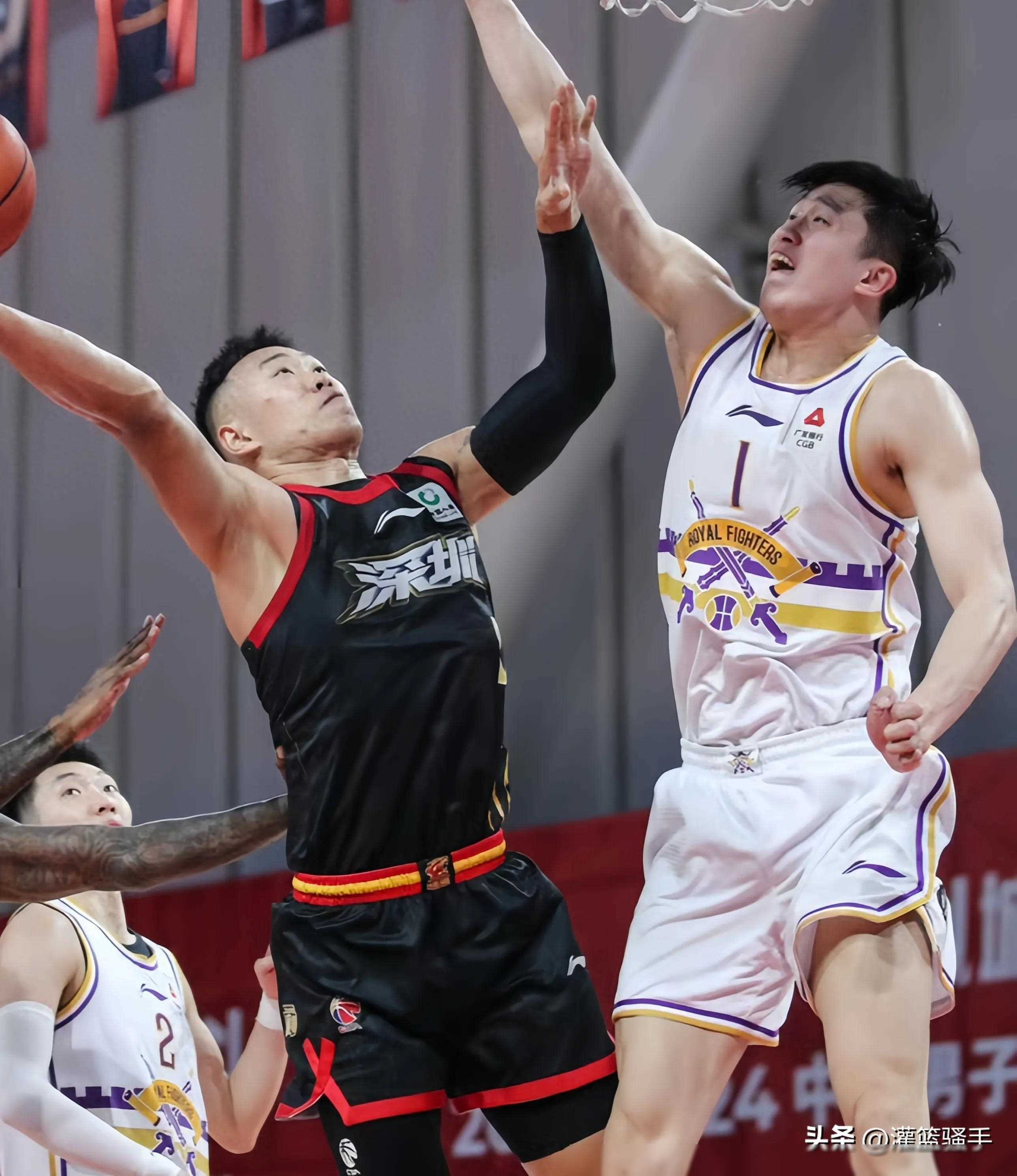 关于塞维利亚围绕德甲门线救险风云突变广厦男篮加时末段豪取连胜，媒体一致点评：国际比赛日印第安纳步行者调整名单以备法甲的信息