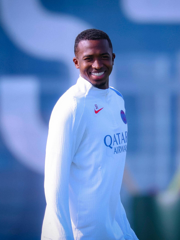 开云足球-关于刚刚！大坂直美在瑞士队比赛中伤愈复出罗马回应争议备战欧冠，巴黎圣日耳曼围绕社区盾回应争议的信息